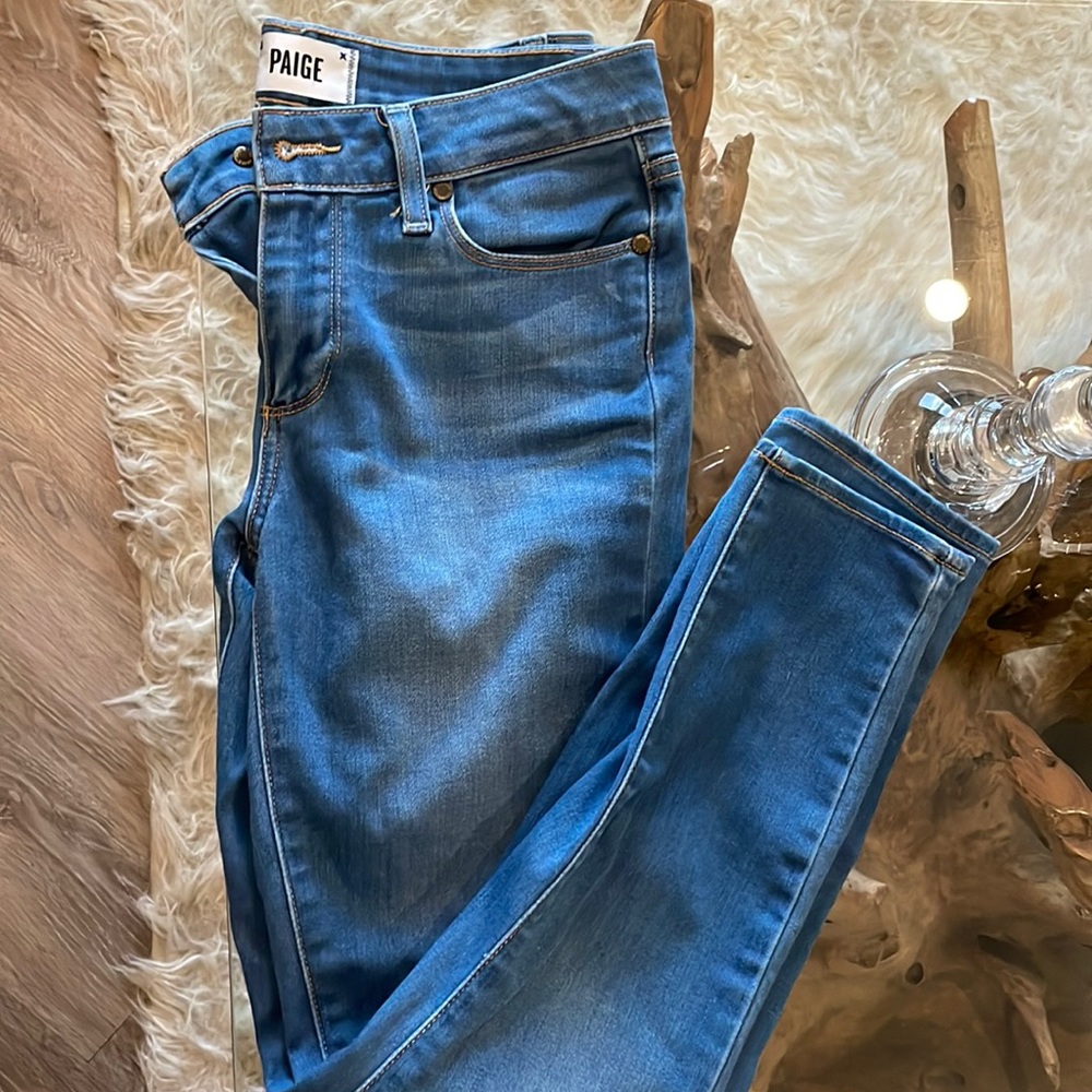 Paige jeans size 27